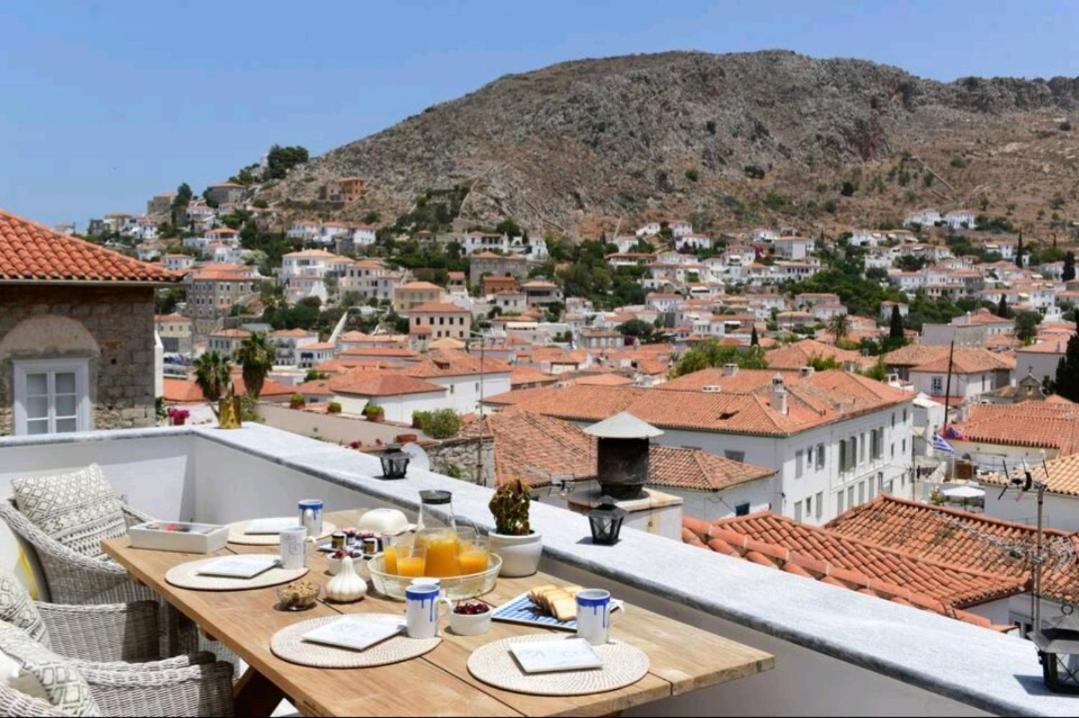 NESEA Boutique Apartments Hydra  Extérieur photo